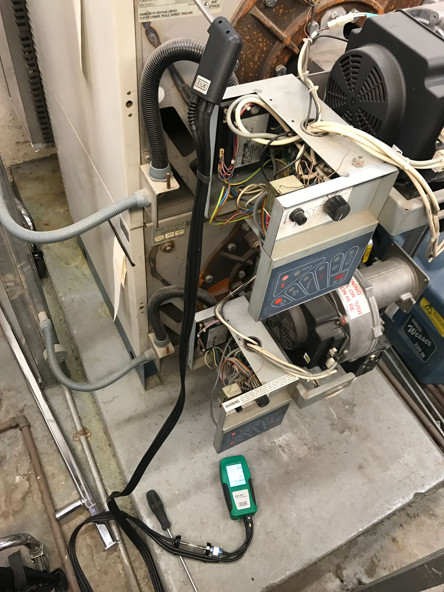 gas safe registered engineer near me Harrietsham, ME17